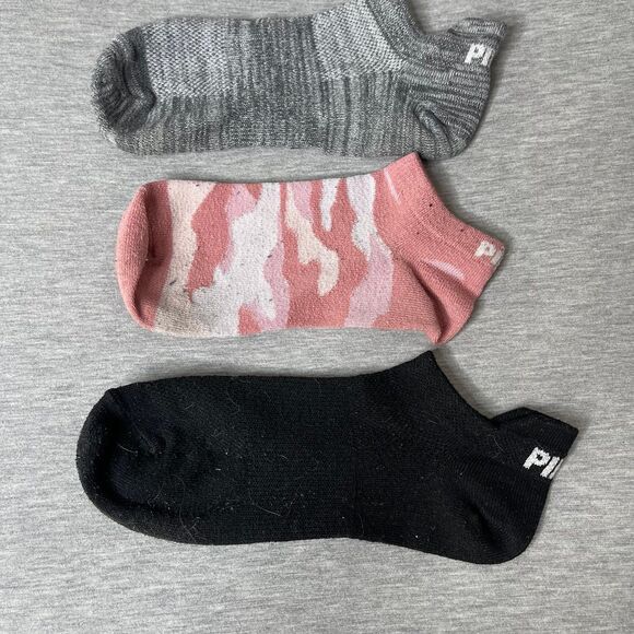 Victoria’s Secret PINK Women’s Mismatched Crew Socks - Picture 4 of 5